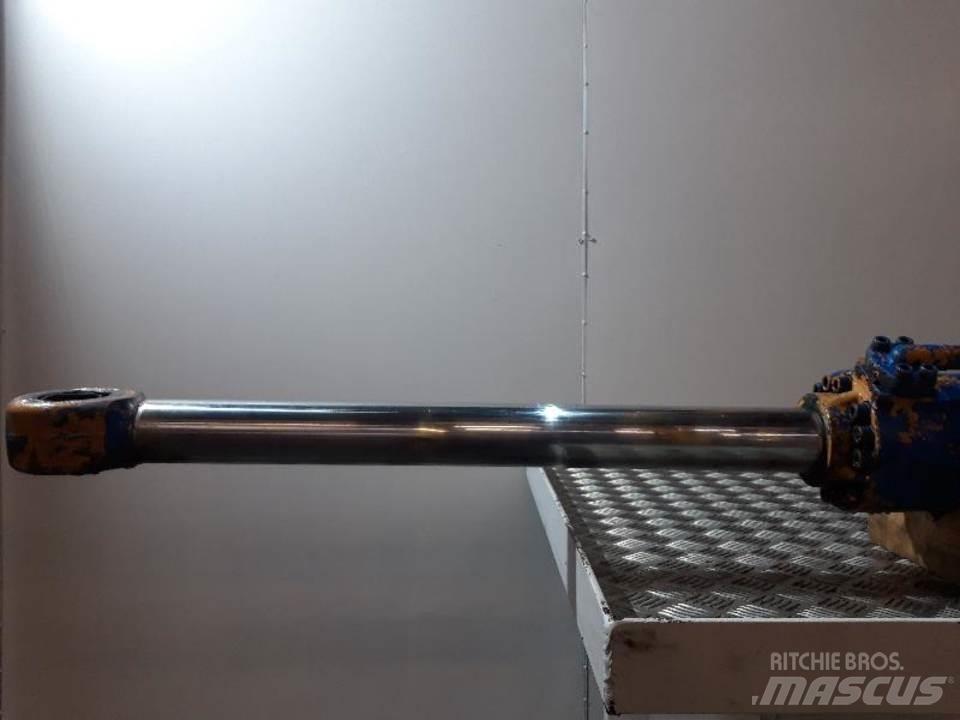CASE 688B 유압식 기계