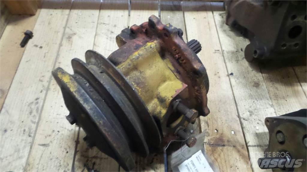 CAT 120G 유압식 기계