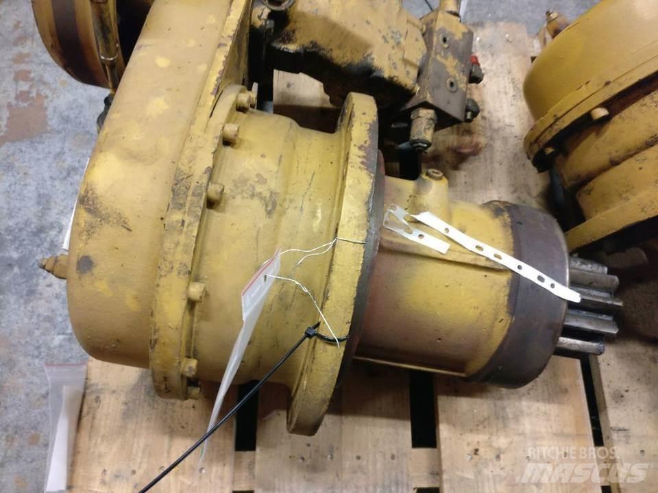 CAT 212 트랜스미션