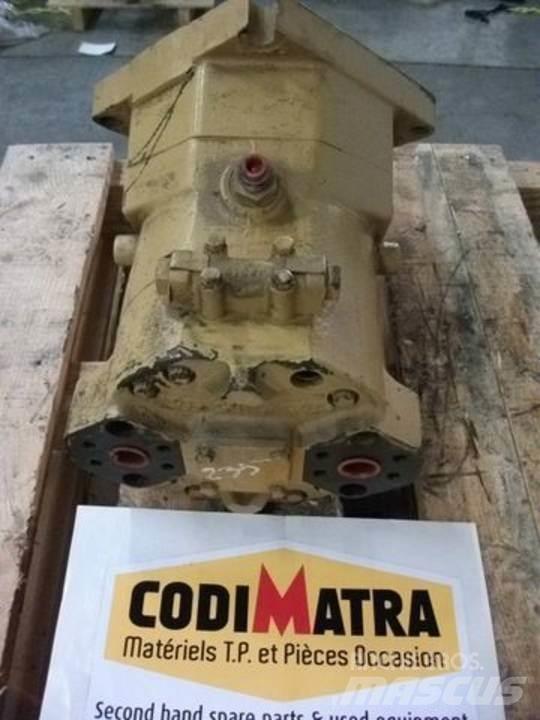 CAT 235 유압식 기계