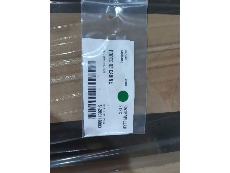 CAT 312C 캐빈 및 인테리어