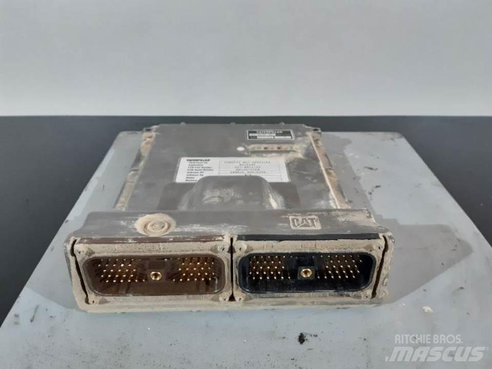 CAT 320DL 캐빈 및 인테리어