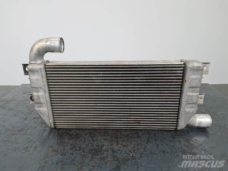 CAT 323D 엔진