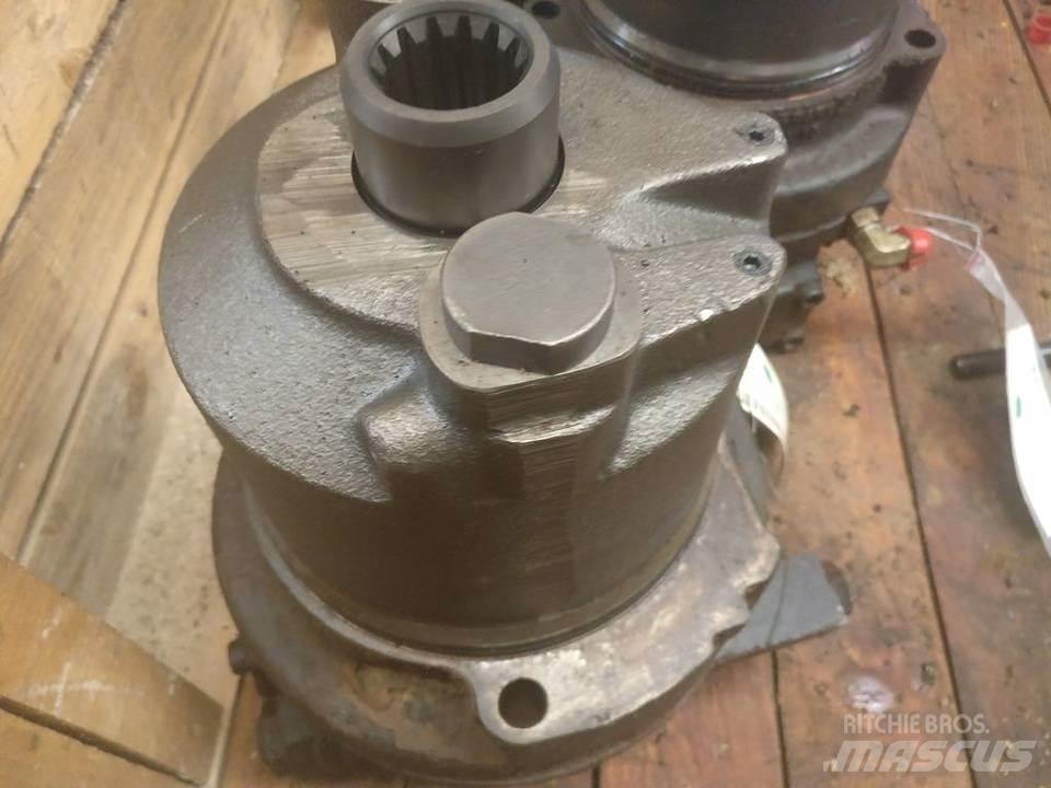 CAT 323D 유압식 기계