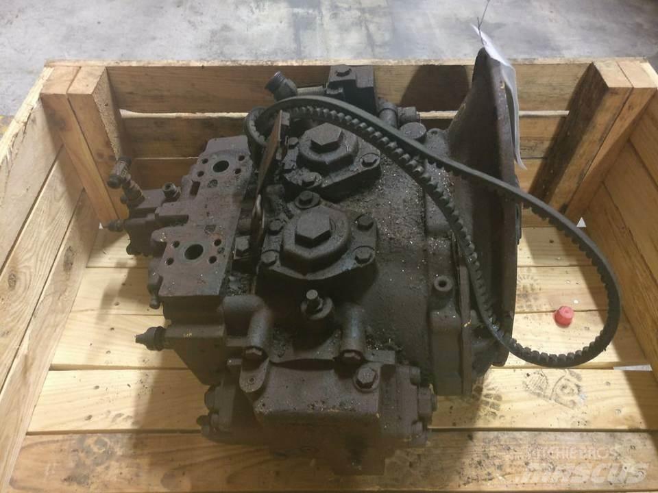 CAT 325C 유압식 기계
