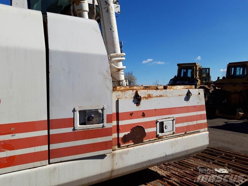 CAT 325LN 캐빈 및 인테리어