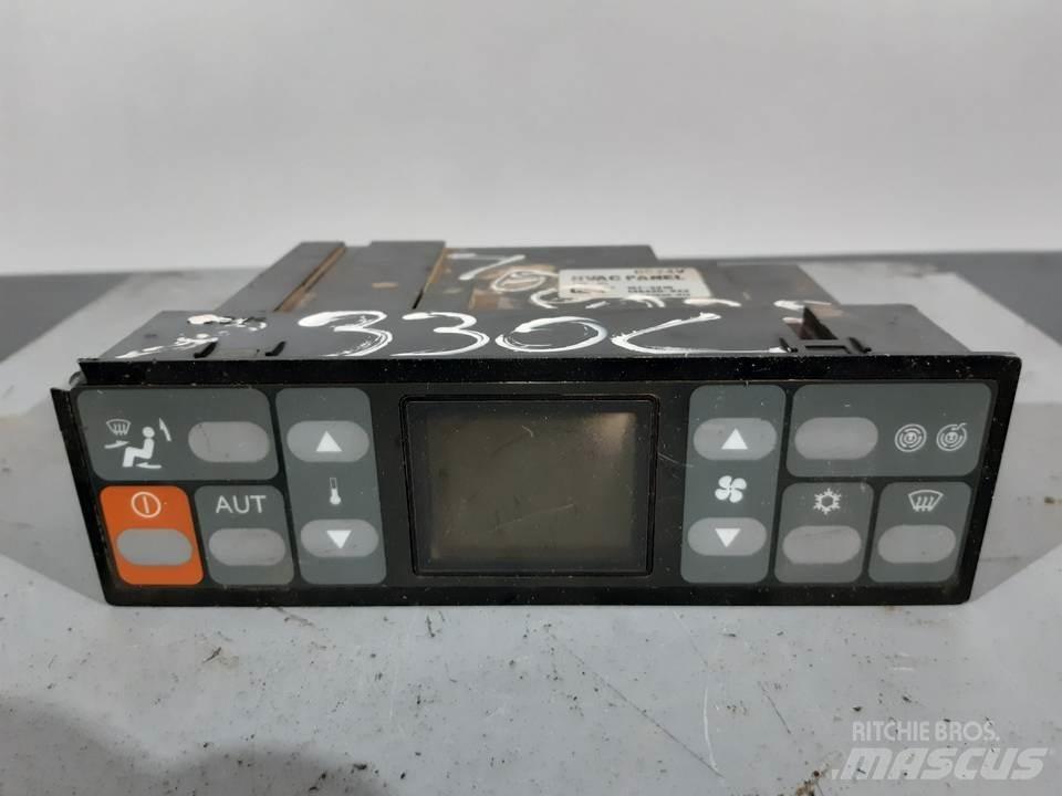 CAT 330C 캐빈 및 인테리어