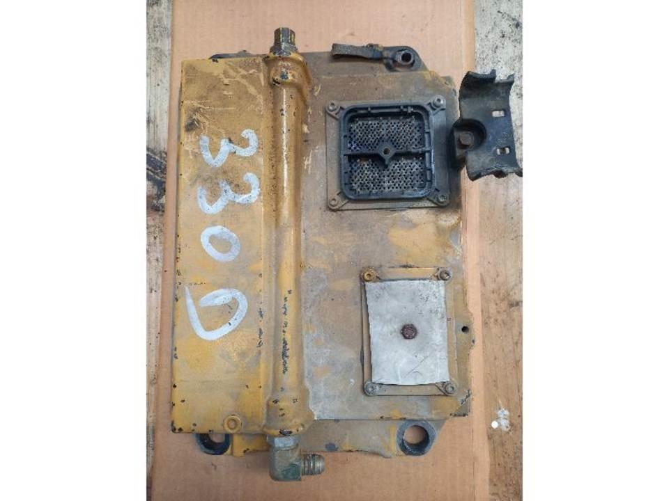 CAT 330D 캐빈 및 인테리어