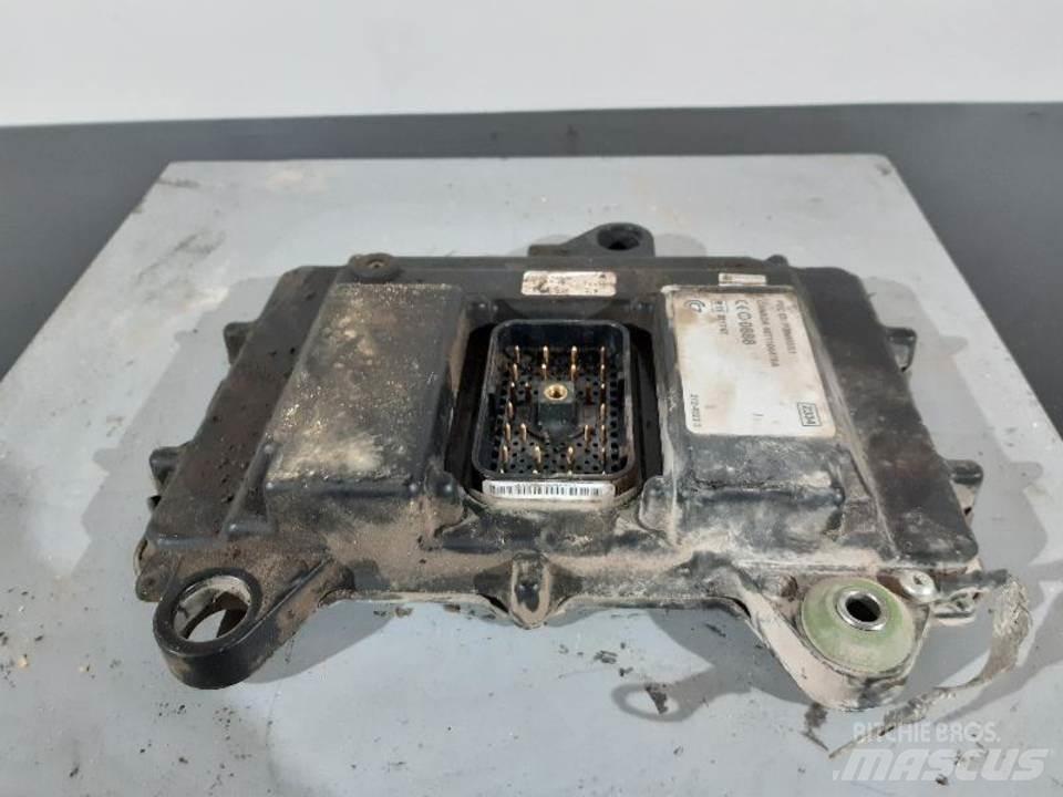 CAT 345C 캐빈 및 인테리어
