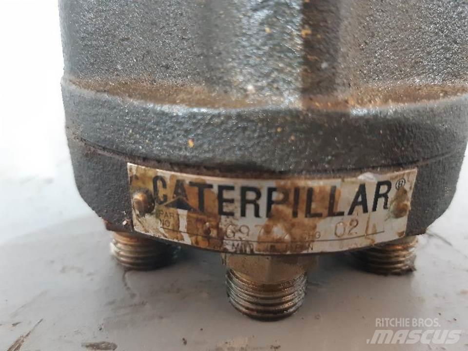 CAT 350 캐빈 및 인테리어