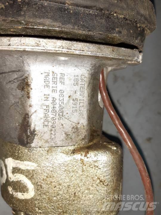 CAT 432D 캐빈 및 인테리어