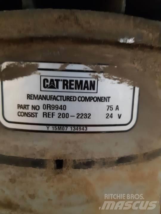 CAT 725 엔진