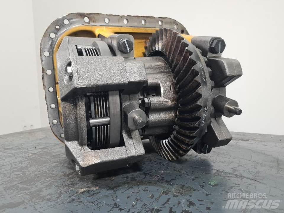 CAT 735 트랜스미션