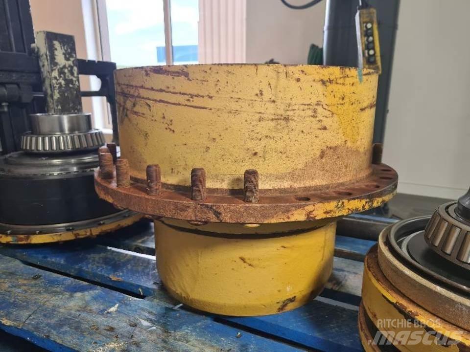 CAT 735 트랜스미션