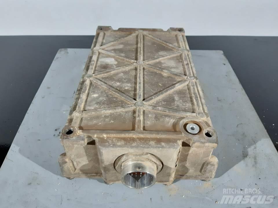 CAT 775B 캐빈 및 인테리어