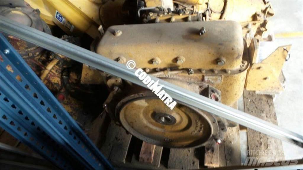 CAT 953 트랜스미션