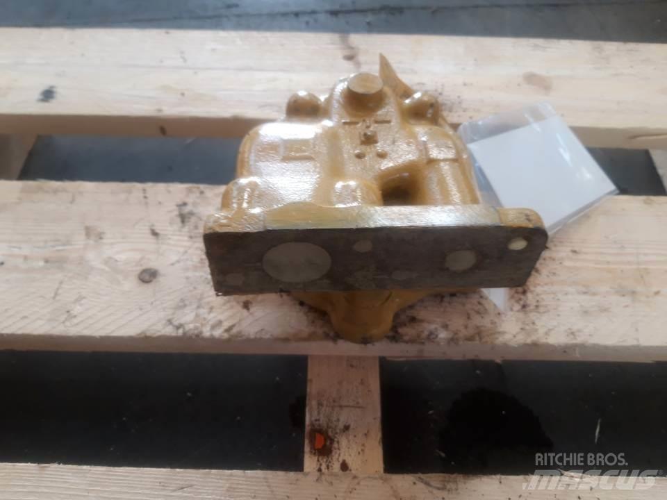 CAT 955L 유압식 기계