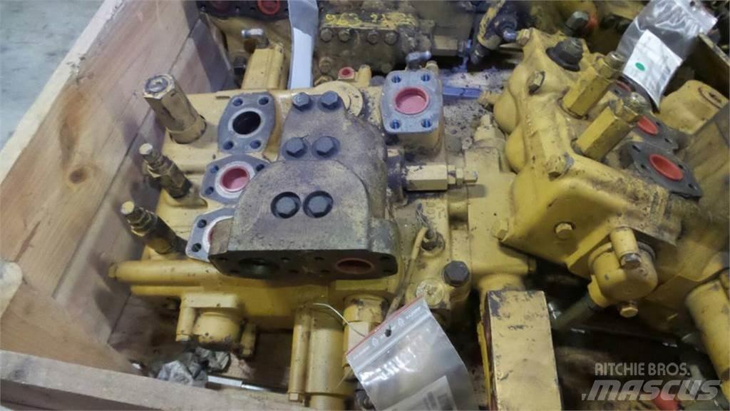 CAT 963 유압식 기계