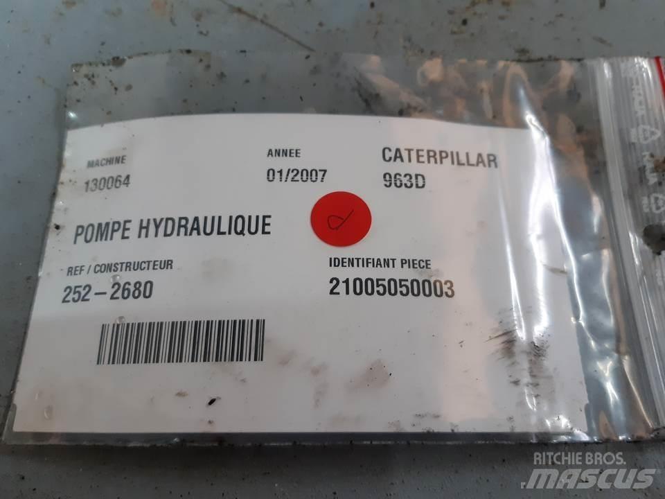 CAT 963D 유압식 기계