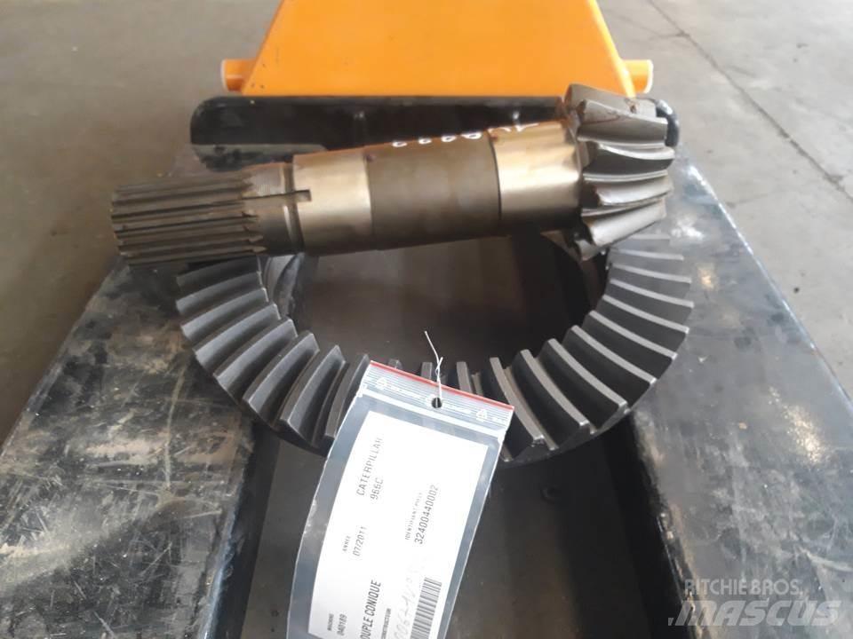 CAT 966C 트랜스미션