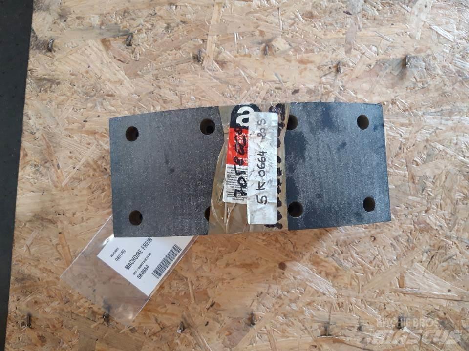 CAT 966C 트랙, 체인 및 언더캐리지