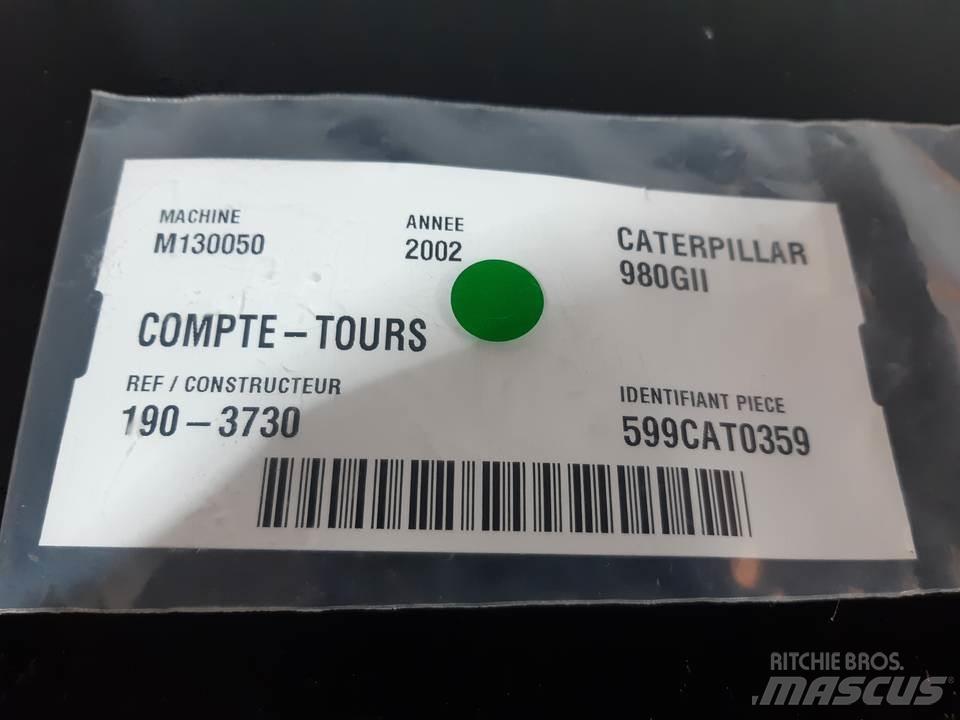 CAT 980GII 캐빈 및 인테리어