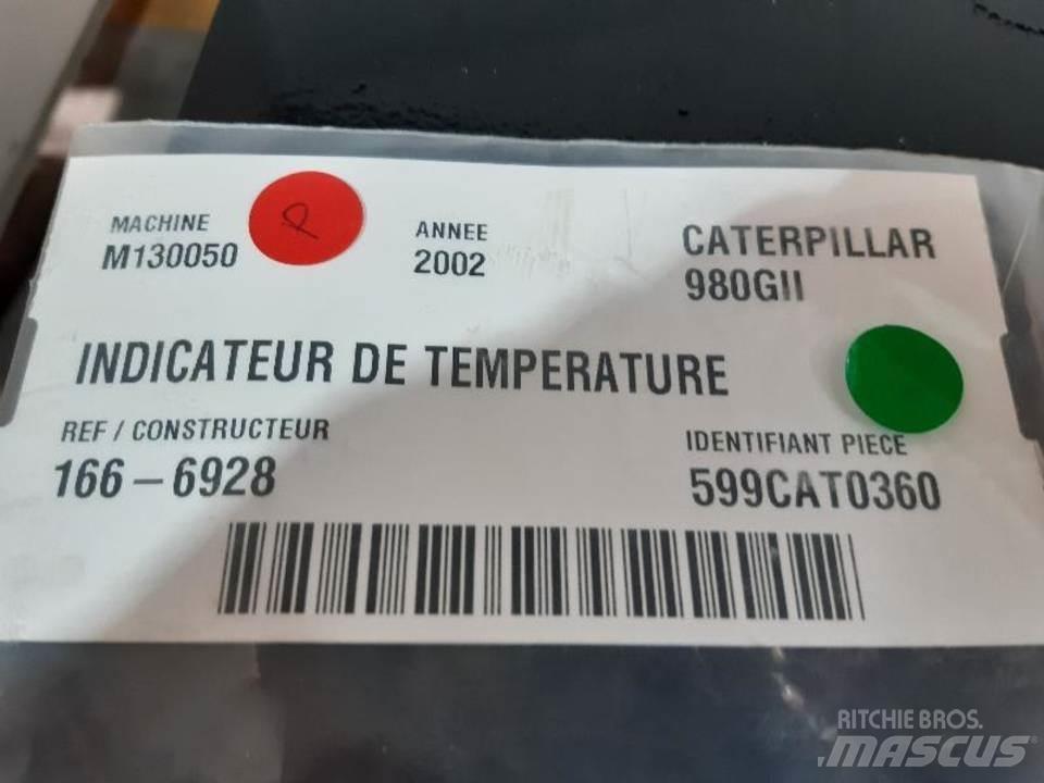 CAT 980GII 캐빈 및 인테리어