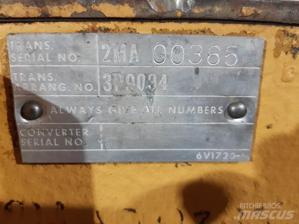 CAT 988B 트랜스미션