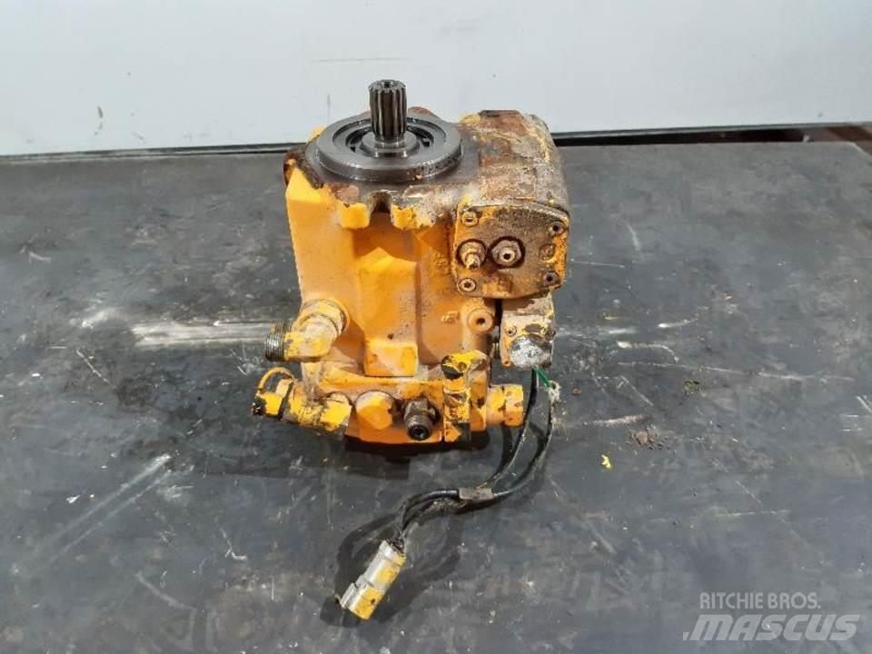 CAT CS583 유압식 기계