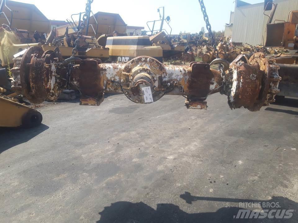 CAT D250D 트랜스미션