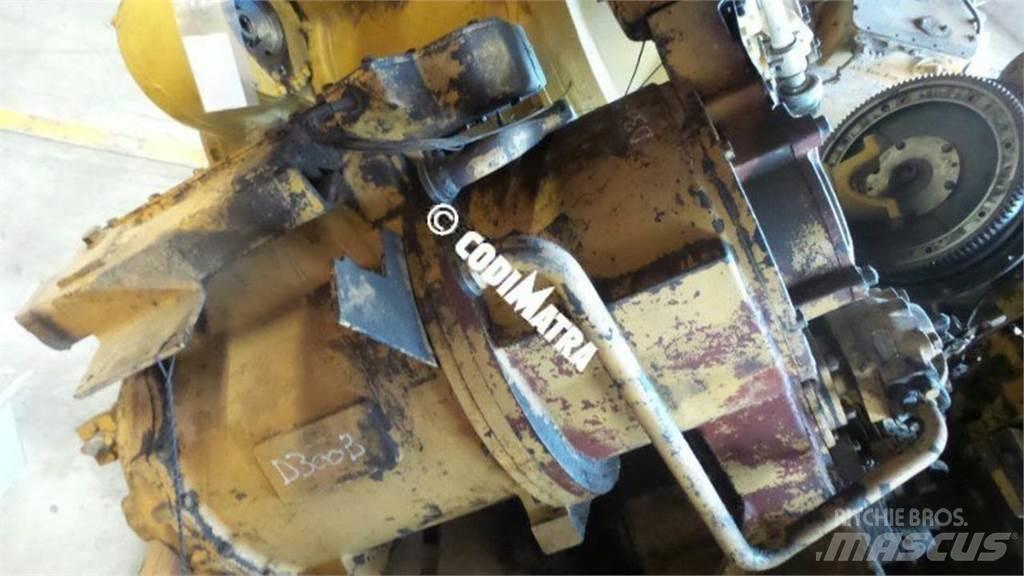 CAT D300B 트랜스미션