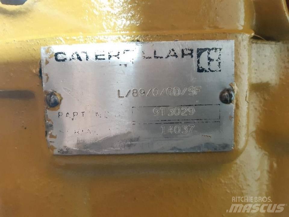 CAT D5H 유압식 기계