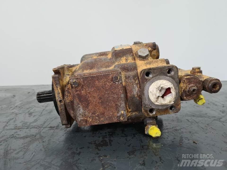 CAT D5H 유압식 기계