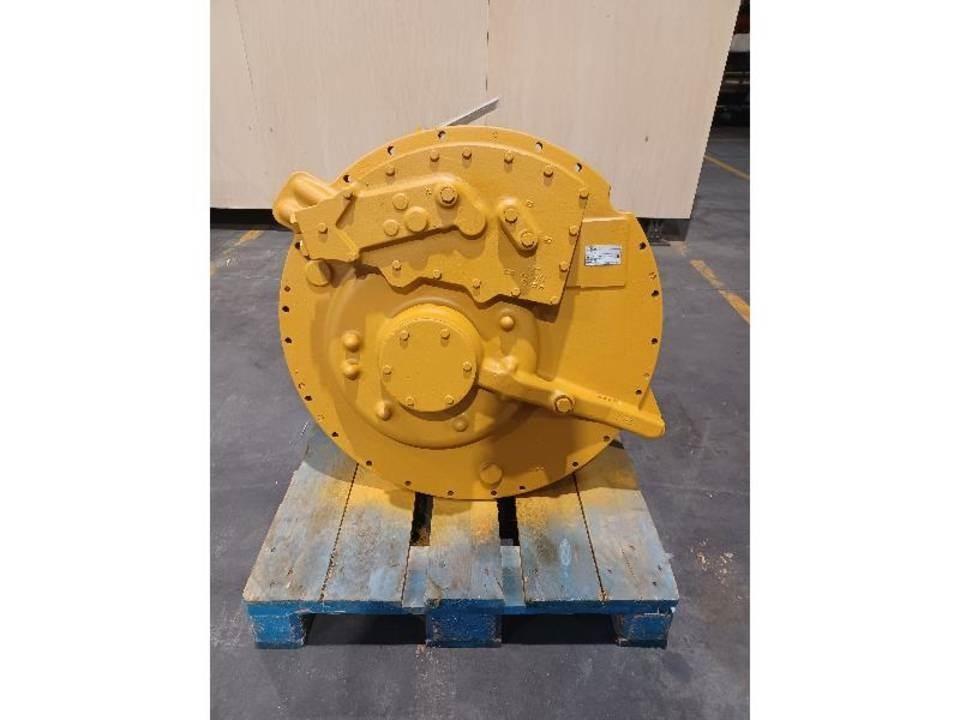 CAT D5H 트랜스미션