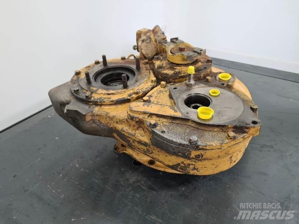 CAT D5H 트랜스미션