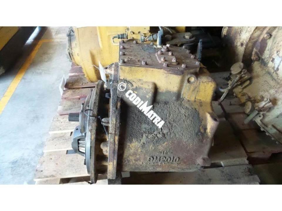 CAT D6C 트랜스미션