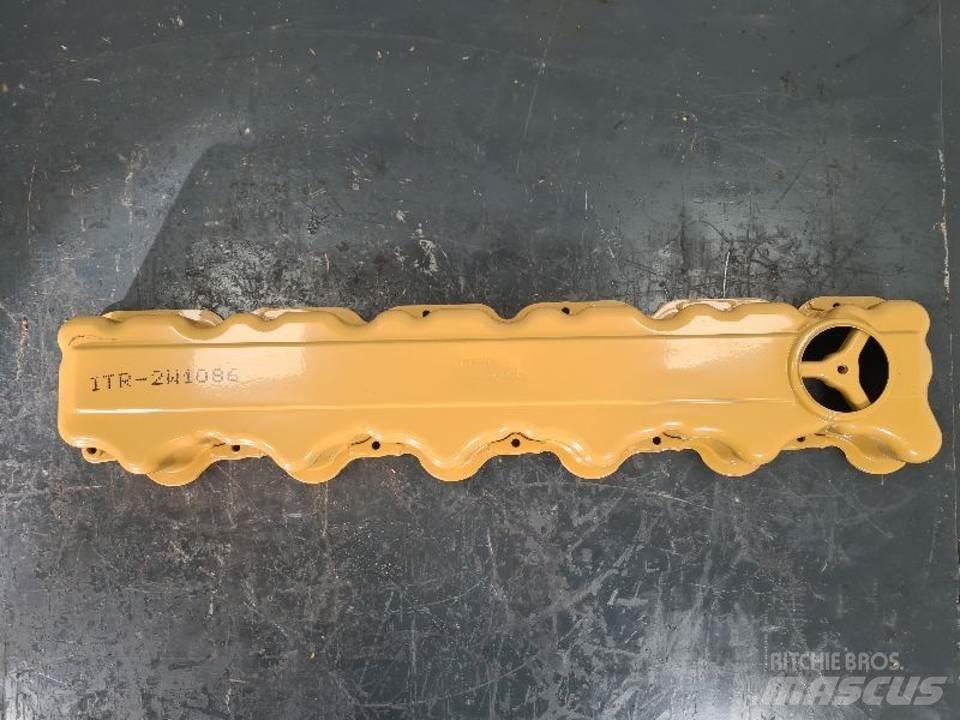 CAT D6H 엔진