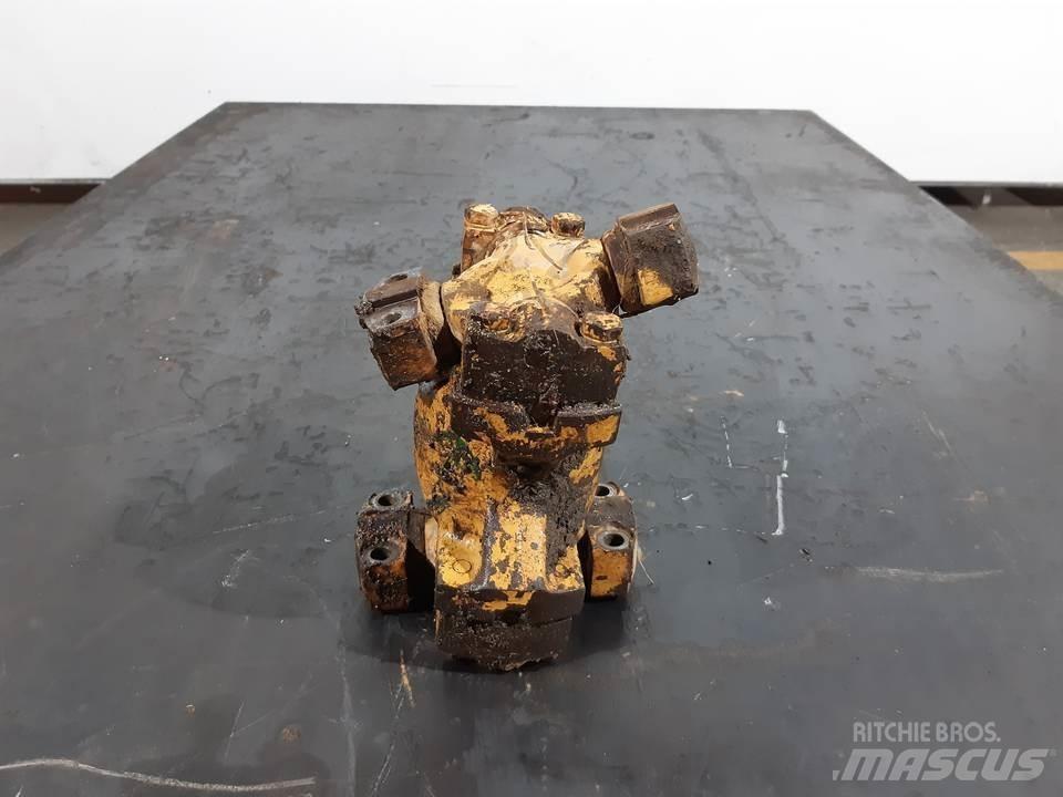 CAT D6RXL 트랜스미션