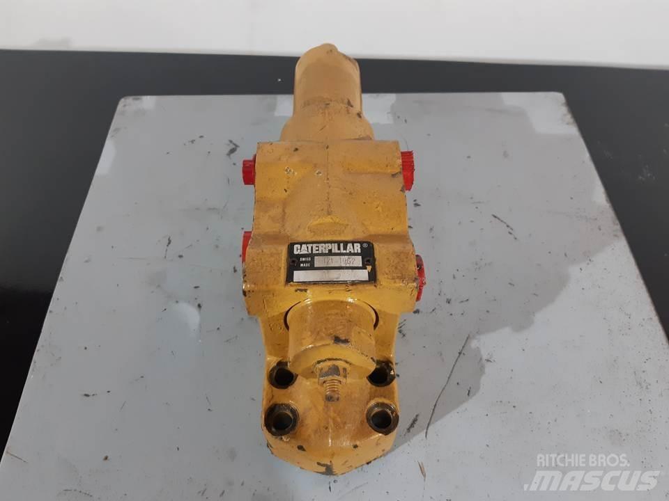 CAT M320 유압식 기계