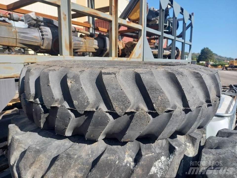 CAT M320F 트랙, 체인 및 언더캐리지
