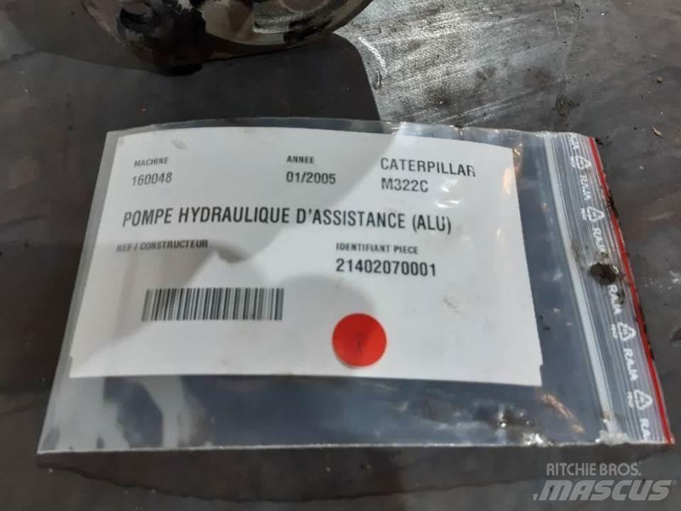 CAT M322C 유압식 기계