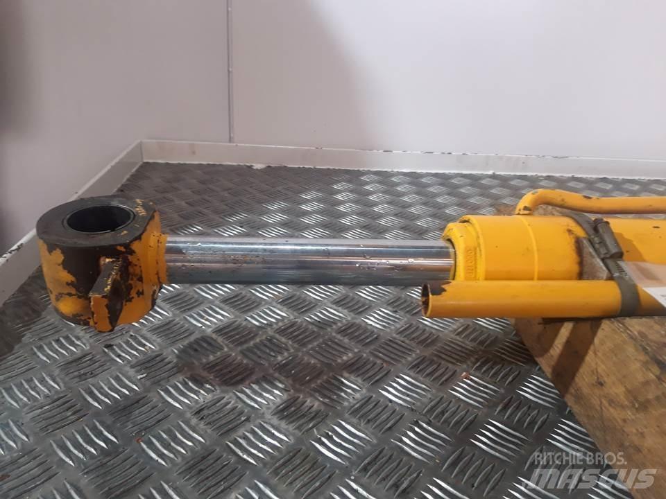 JCB 4CX 유압식 기계