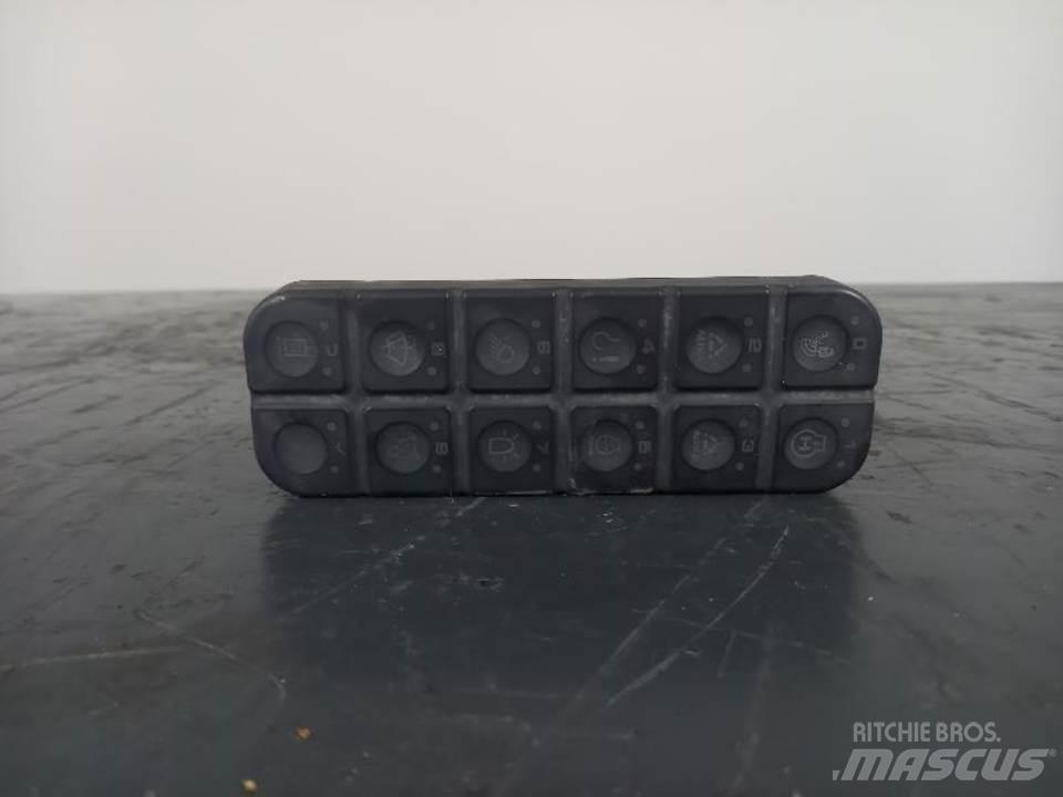 JCB 51R-1 캐빈 및 인테리어