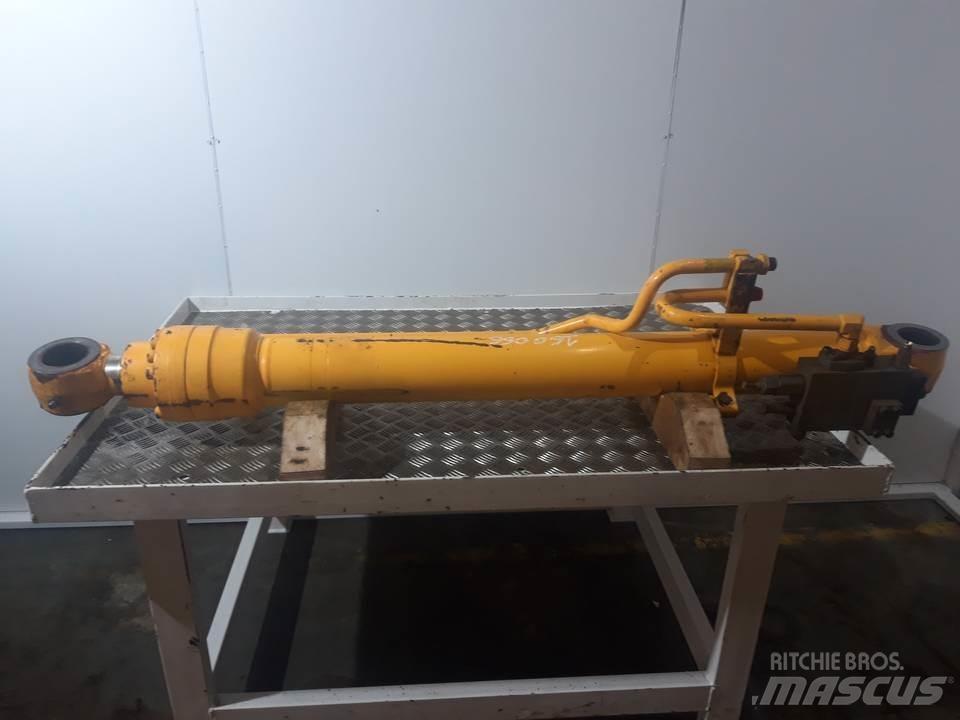 JCB JS160 유압식 기계
