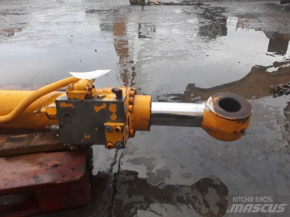 JCB JS160 유압식 기계