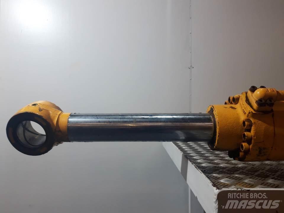 JCB JS210 유압식 기계