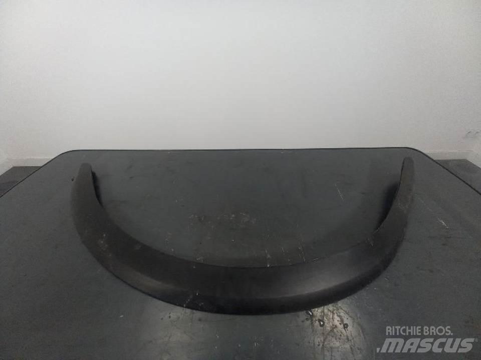 Volvo A25F 캐빈 및 인테리어