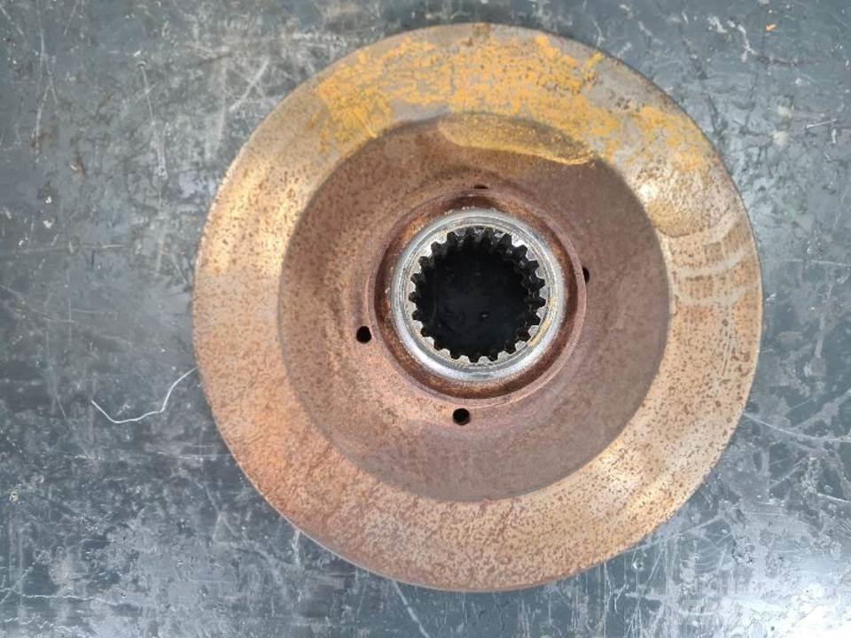 Volvo A25F 트랙, 체인 및 언더캐리지