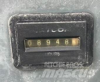 Grove RT9130E-2 R/T 크레인