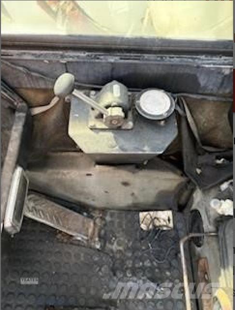 Krupp KMK 4080 A/T 크레인